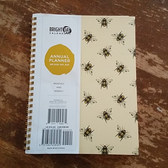 Bright Day Other - Brand New Bright Day 2021 Annual Planner Bees